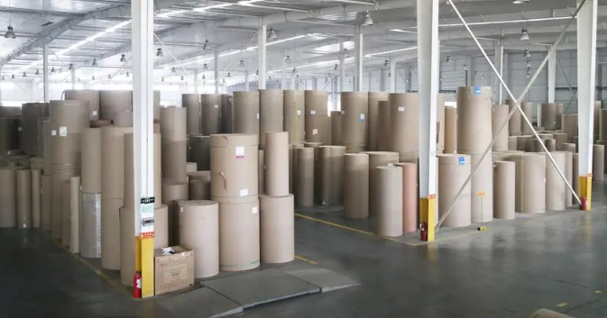 L'impatto della fluttuazione del prezzo della carta sulla vendita all'ingrosso di scatole di imballaggio di carta per gioielli personalizzati in fabbrica